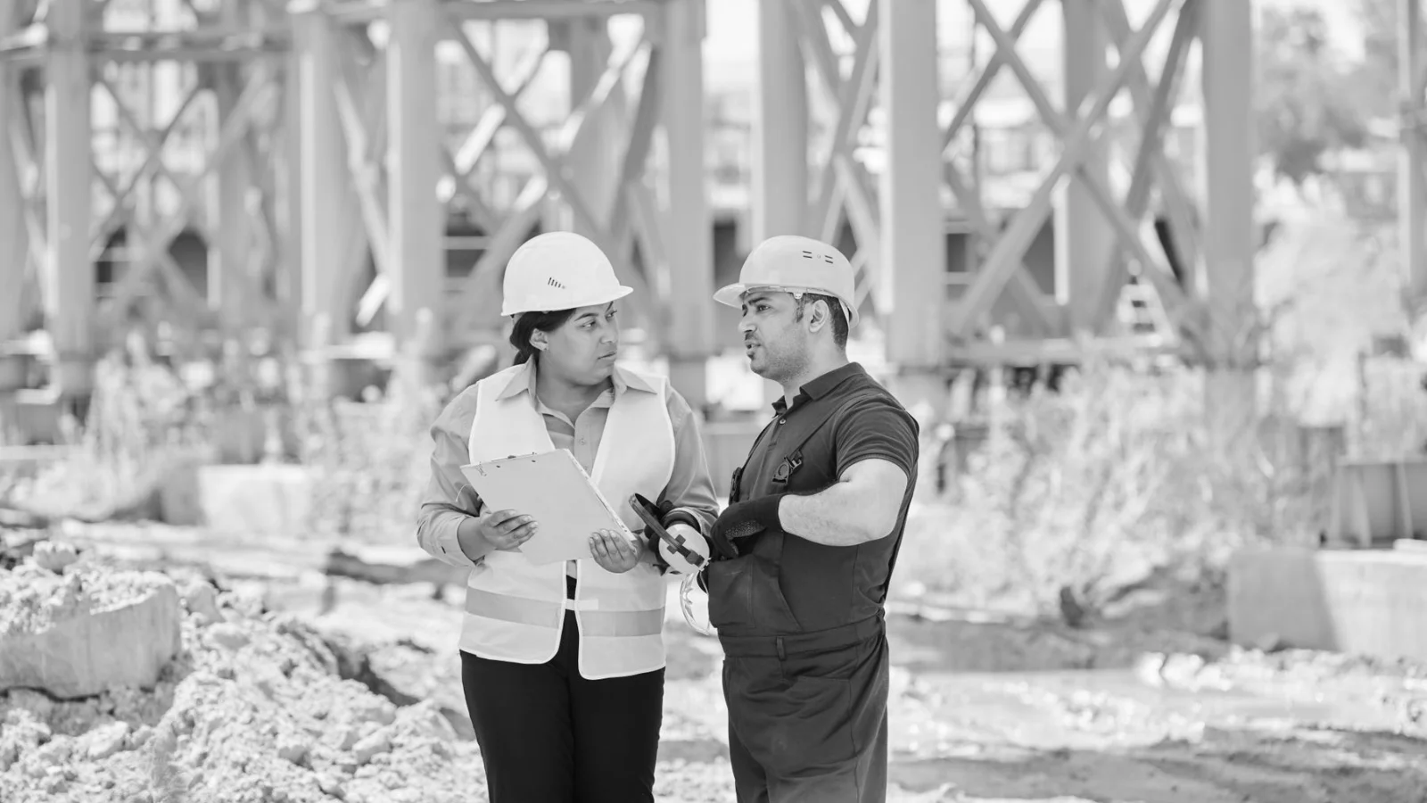 AI agent job description, a site lead briefing a new worker